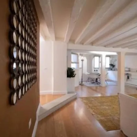 Apartment San Marco 1776