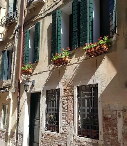 Apartment San Marco 1658 *